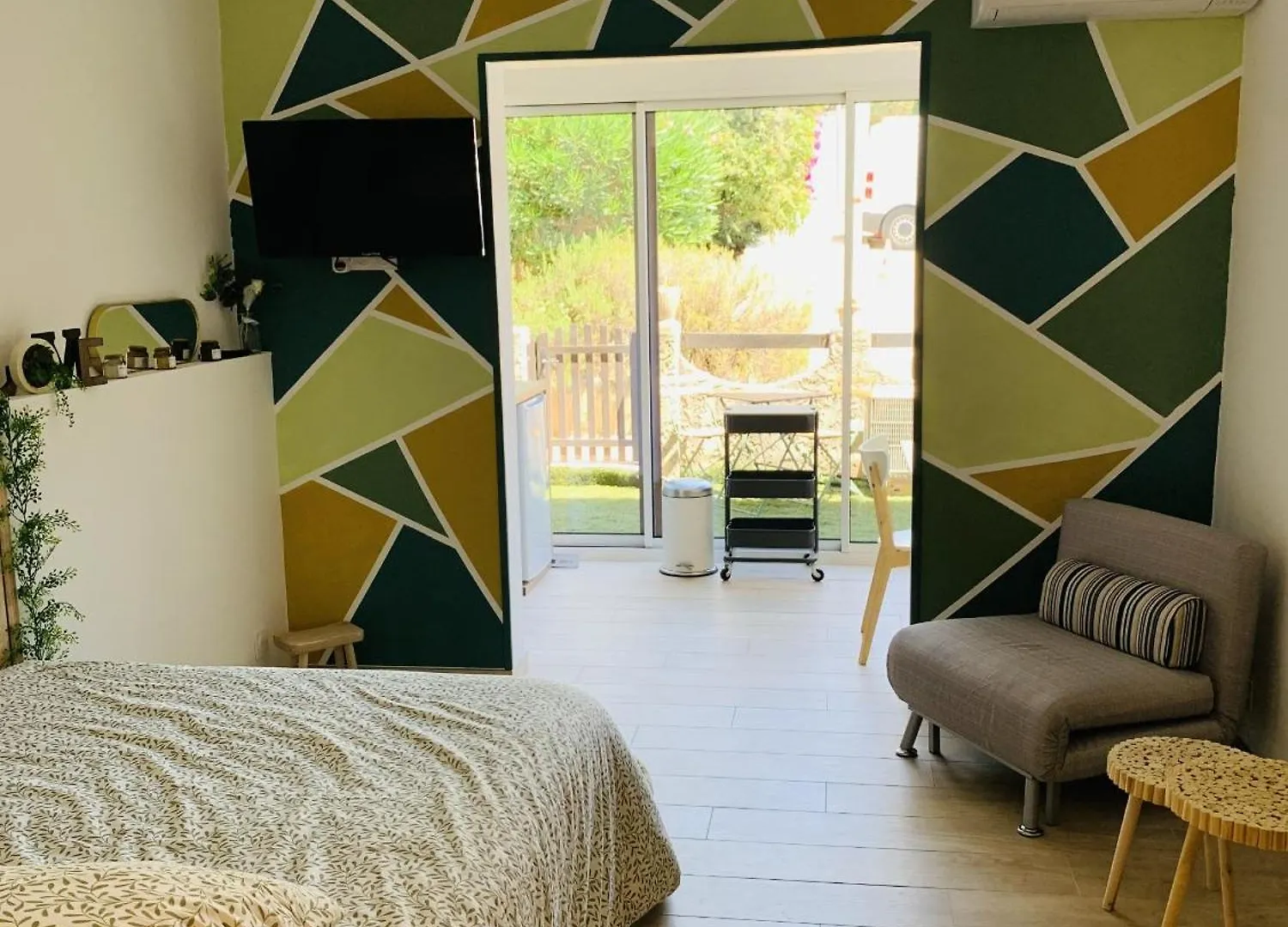 Appartement Studio Chaleureux Et Cosy A 10 Minutes De La Plage Sanary-sur-Mer